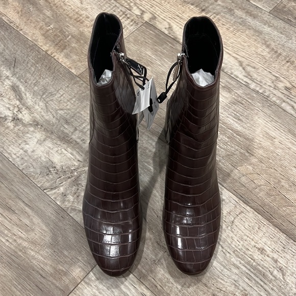 ZARA Mid-Height Ankle Boots - Picture 6 of 13